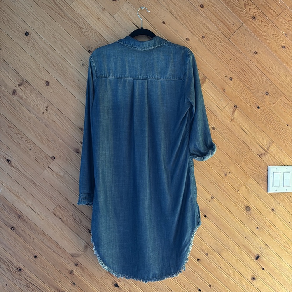 Cloth & Stone Blue Chambray Shirt Dress - Picture 6 of 7